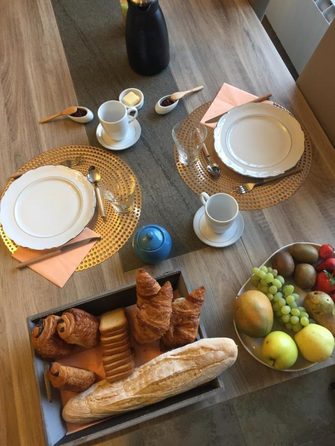 Domaine D'Aveluy Bed & Breakfast Ngoại thất bức ảnh